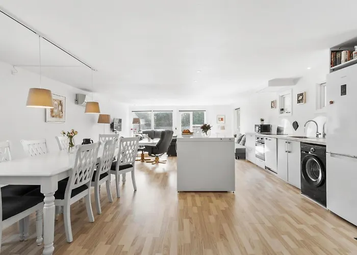 Сasa de vacaciones Gorgeous In With Wifi Grevinge