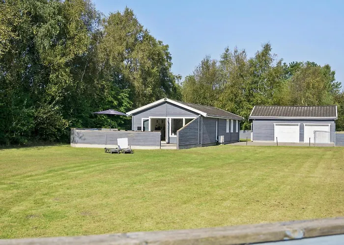 Gorgeous In With Wifi *